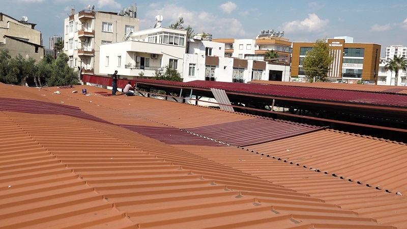 Yenişehir Belediyesi’nden Pazar Yerlerine Bakım