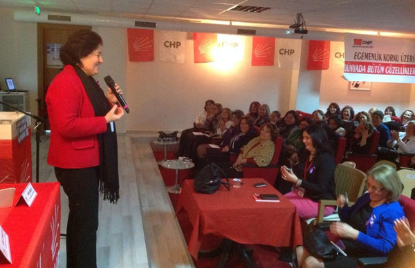 CHP Kadın Kolları Başkanı Hilal Dokuzcan: “CHP’nin Kökleri Sağa Kaymaz”