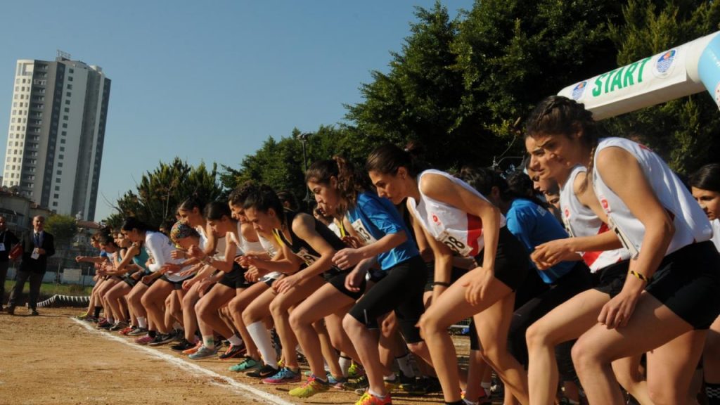 Kros Ligi Startı Yenişehir’de Verdi