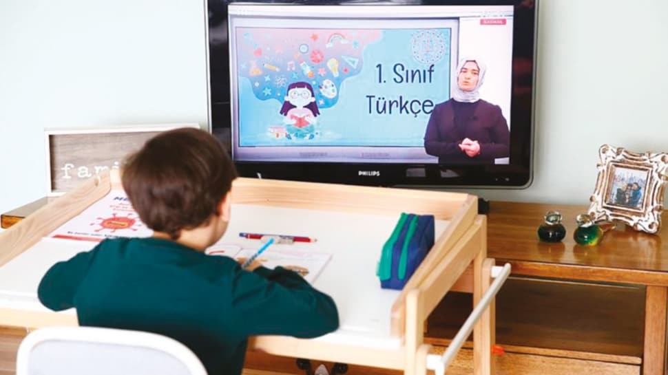 Uzaktan eğitimde ikinci ülke olduk