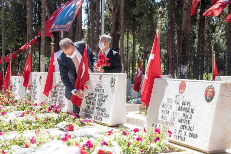 Şehit Aileleri Unutulmadı