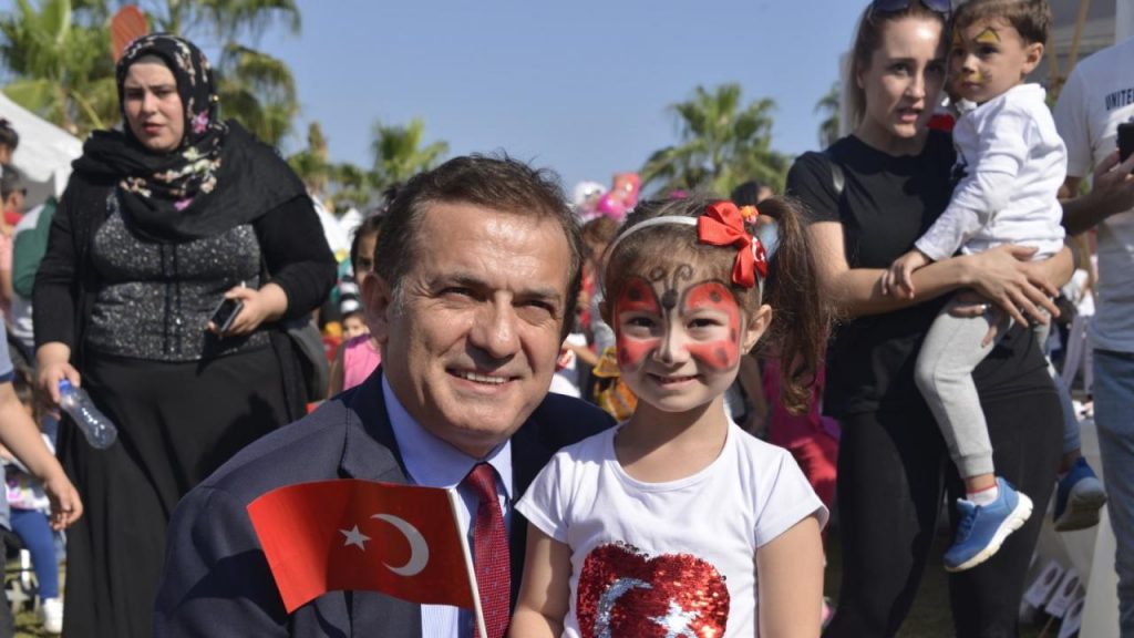 Başkan Özyiğit’ten 23 Nisan Mesajı